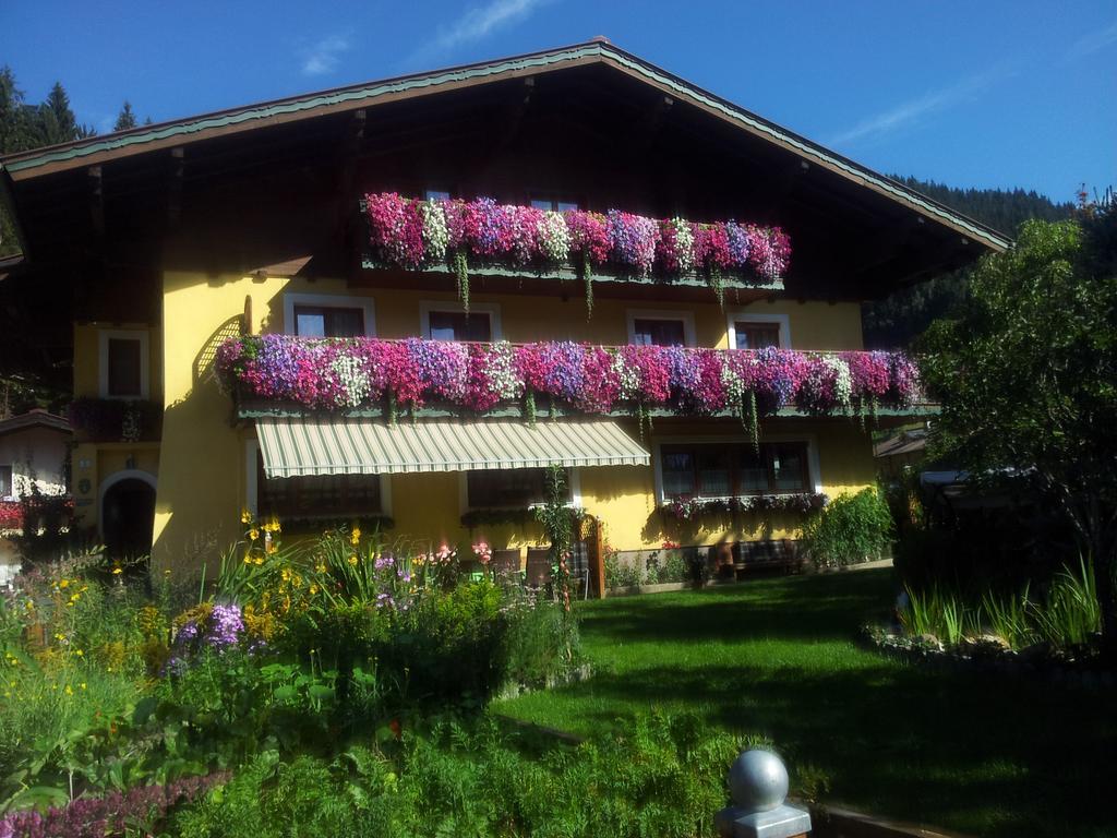 Haus Am Bach Apartamento Wagrain Exterior foto